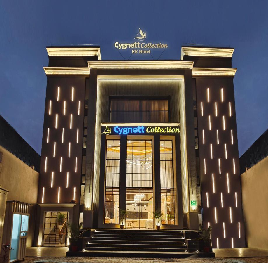 Cygnett Collection K K Hotel Faizabad Exterior foto