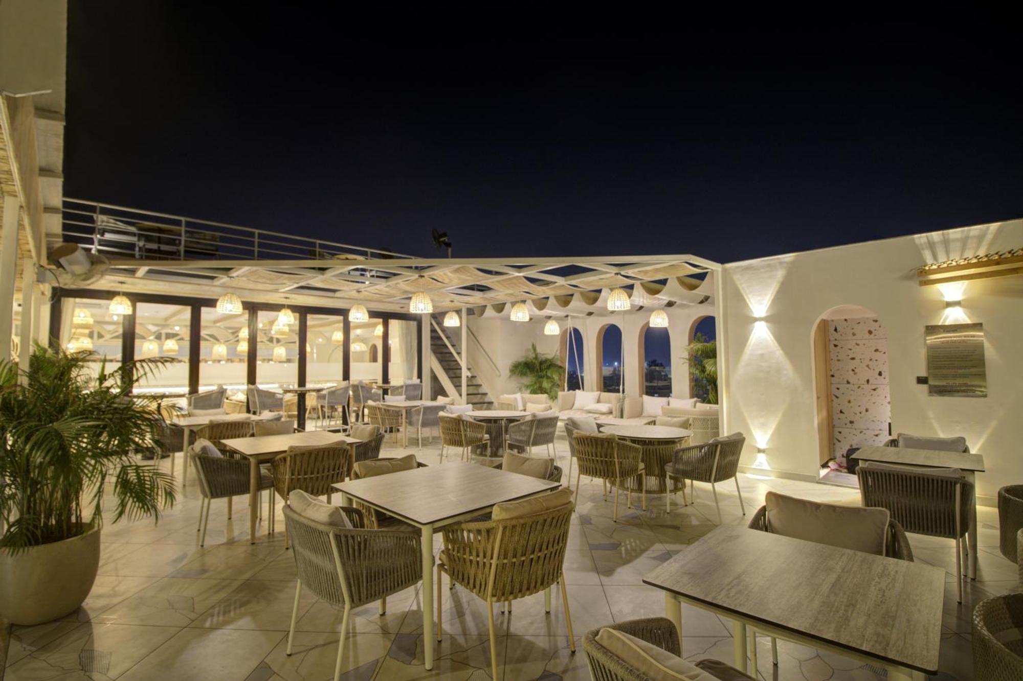 Cygnett Collection K K Hotel Faizabad Exterior foto